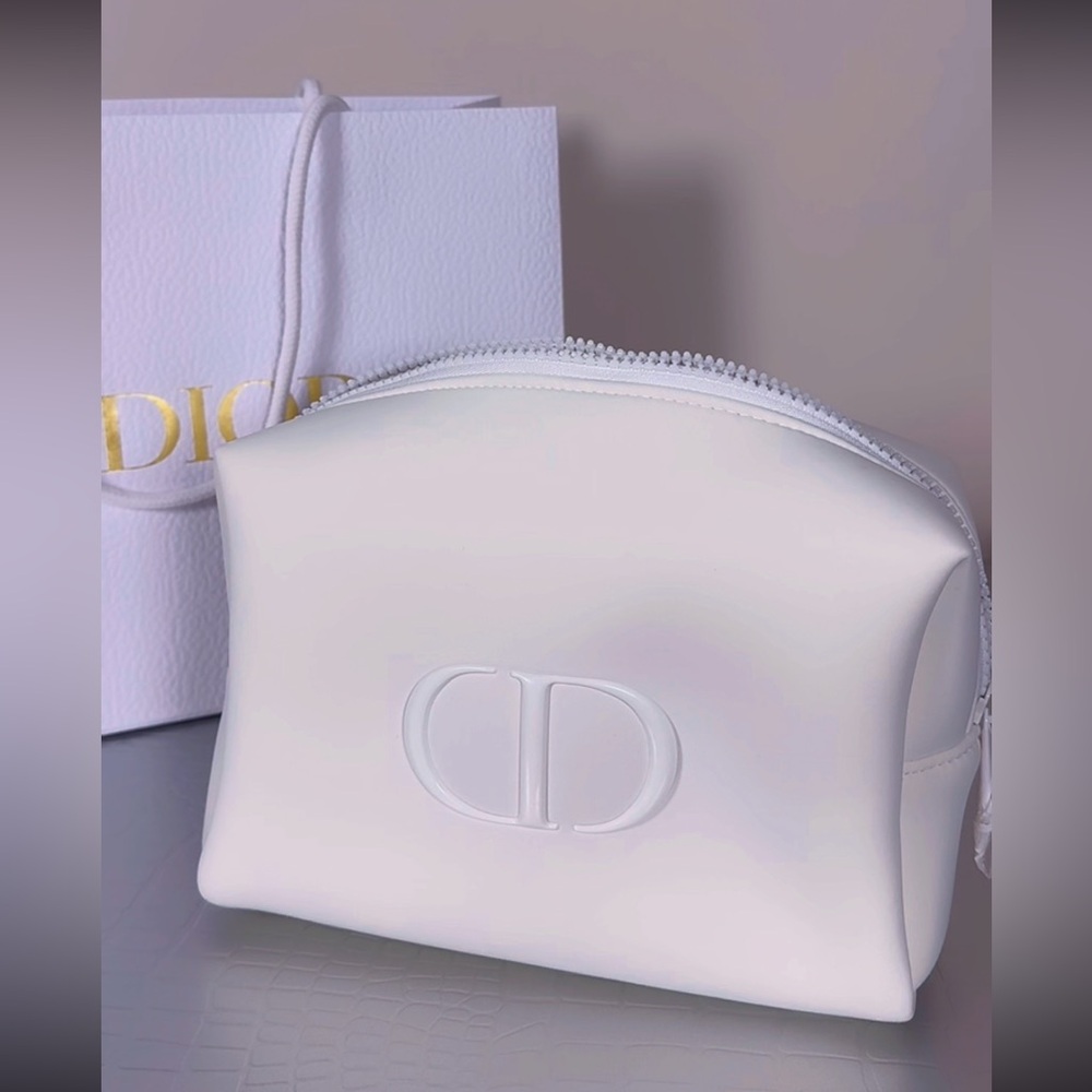 🎉SOLD🎉Dior Large white cosmetic case